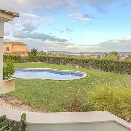 Villas @ Quinta Do Vale Golfe คาสโตรมาริม ห้อง รูปภาพ