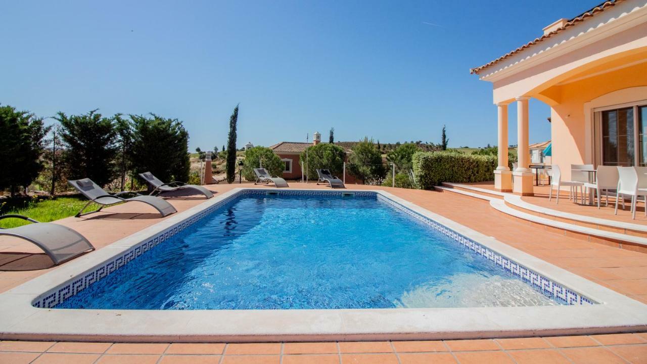 Villas @ Quinta Do Vale Golfe คาสโตรมาริม ห้อง รูปภาพ